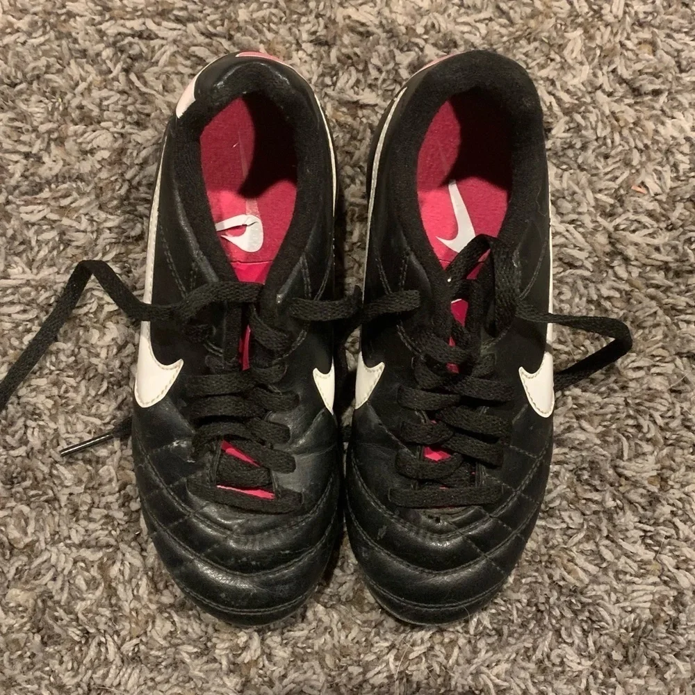 Kids Nike Soccer Cleats